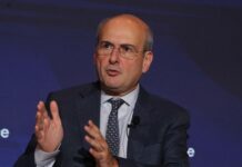 Κωστής Χατζηδάκης: Η Ελλάδα σε σχέση με το 2019 είναι καλύτερα και στην οικονομία και στην εξωτερική πολιτική και στην άμυνα