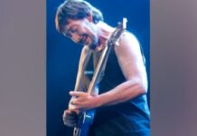 «Έφυγε» από τη ζωή ο εμβληματικός τραγουδιστής της ροκ και των blues Κρις Ρία