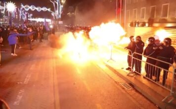 Αλβανία: Διαδηλώσεις & επεισόδια μετά τις κατηγορίες διαφθοράς σε βάρος της αντιπροέδρου της κυβέρνησης
