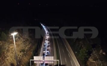 Πρώτο «ρήγμα» στα μπλόκα ενώ συνεχίζεται το μαρτύριο των οδηγών στις Εθνικές Οδούς