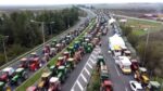 Ανυποχώρητοι οι αγρότες – Μπλόκα από χιλιάδες τρακτέρ σε όλη την Ελλάδα