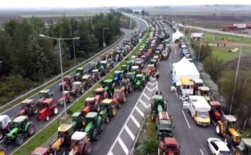 Ανυποχώρητοι οι αγρότες – Μπλόκα από χιλιάδες τρακτέρ σε όλη την Ελλάδα