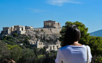 Ανδρέας Κούρκουλας στο podcast του Κώστα Μπακογιάννη: Η Αθήνα έχει «καραχαρακτήρα», ήρθε η ώρα να το παραδεχτούμε