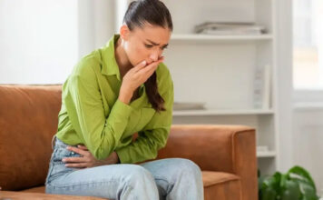 Αυτό είναι το φρούτο που θα σου εξαφανίσει τη ναυτία