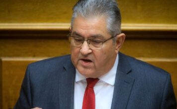 Κουτσούμπας σε Κωνσταντοπούλου στη Βουλή: Αυτή είστε