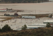 Κακοκαιρία: Δύσκολη νύχτα για τους κατοίκους της Μάνδρας – Ξύπνησαν μνήμες από το 2017