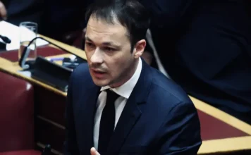 Μίλτος Ζαμπάρας: Στη χώρα των μαφιόζων και των ολιγαρχών, Νίκη στα μπλόκα των αγροτών