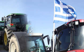 Κλιμακώνουν τις κινητοποίησες τους οι αγρότες – «Ανοίγουν» τα μπλόκα για τους εκδρομείς των γιορτών