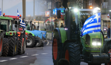 Έτοιμοι για Χριστούγεννα στα μπλόκα – Η νέα πρόσκληση για διάλογο & η αντίδραση των αγροτών