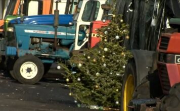 Χριστούγεννα στα μπλόκα για τους αγρότες – Ανοιχτές λωρίδες κυκλοφορίας για τη μετακίνηση των εκδρομέων