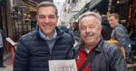 Αλέξης Τσίπρας: Το «ερυθρόλευκο» δώρο στον πρώην πρωθυπουργό στην Πάτρα