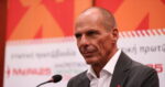 Βαρουφάκης για παρουσίαση βιβλίου Τσίπρα: «Έγραψε 750 σελίδες ερωτική επιστολή στην ολιγαρχία, έκανε και οντισιόν στο Παλλάς»