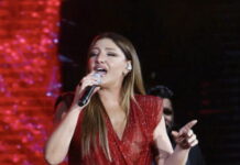 Έλενα Παπαρίζου: Συνεχείς εξετάσεις στην τραγουδίστρια που λιποθύμησε στην πρόβα του «The Voice»