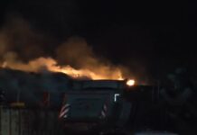 Θεσσαλονίκη: Φωτιά σε εργοστάσιο ανακύκλωσης