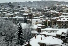 Στην «κατάψυξη» η χώρα – Στο LIVE NEWS ο ιδιοκτήτης της ταβέρνας που «χτυπήθηκε» από ανεμοστρόβιλο στην Αλεξανδρούπολη