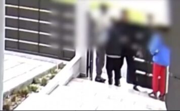 Πάτρα: Ανήλικοι λήστευαν συνομηλίκους τους – Τους έκλεβαν τα χρήματα από τα κάλαντα