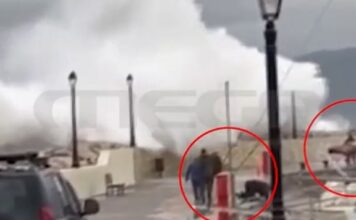 Παράλιο Άστρος: Σε κλίμα οδύνης η κηδεία του 53χρονου λιμενικού που παρασύρθηκε από κύματα