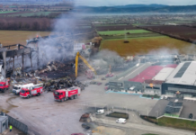 Εργοστάσιο «Βιολάντα»: Η μαρτυρία εργαζομένου που σώθηκε & οι έρευνες – Η έκρηξη οφείλεται σε διαρροή προπανίου κατέληξε η Πυροσβεστική