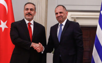 Επικοινωνία Γεραπετρίτη με Φιντάν για τις εξελίξεις στη Μέση Ανατολή