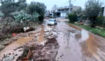 Κακοκαιρία: Εικόνες καταστροφής σε Άνω Γλυφάδα και Βάρη