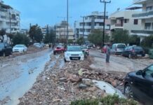 Γλυφάδα: Φόβος & αγωνία για τη νέα κακοκαιρία – Προετοιμάζονται οι κάτοικοι