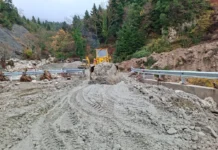 Κακοκαιρία στην Ήπειρο.. Προβλήματα και ζημιές στα Τζουμέρκα, οριακά Λούρος και Καλαμάς