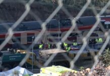 Ισπανία: Συνεχίζονται οι έρευνες στα συντρίμμια των τρένων για αγνοούμενους