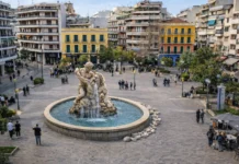 Δημήτρης Τραπεζιώτης: Πρόταση για «δροσερό και ελκυστικό Αγρίνιο» με σιντριβάνι-τοπόσημο στην κεντρική πλατεία!