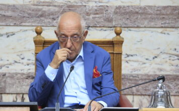 Μήνυμα συμπαράστασης της Βουλής των Ελλήνων προς την Κύπρο – Επικοινωνία Κακλαμάνη με Δημητρίου