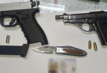 Παλαιό Φάληρο: Συνελήφθη 56χρονος γνωστός επιχειρηματίας με 2 όπλα, γεμιστήρες και σουγιά στο όχημά του