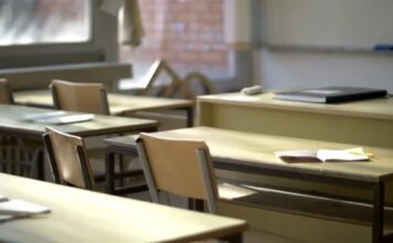 Σέρρες: Χειροπέδες σε καθηγήτρια που φίμωσε με χαρτοταινία & έδεσε 13χρονο μαθητή