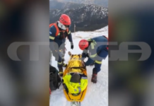 Καρέ καρέ η διάσωση 4 από τους 8 εγκλωβισμένους ορειβάτες στον Ταΰγετο – MEGA ντοκουμέντο