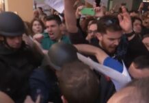 «Εξελίξεις Τώρα»: Ο δεύτερος γύρος των επεισοδίων της Νίκαιας μεταξύ Γεωργιάδη και γιατρών ζωντανά στην εκπομπή