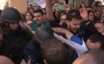 «Εξελίξεις Τώρα»: Ο δεύτερος γύρος των επεισοδίων της Νίκαιας μεταξύ Γεωργιάδη και γιατρών ζωντανά στην εκπομπή