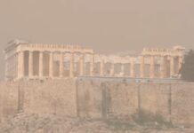 «Πνιγμένη» στην αφρικανική σκόνη η Αττική