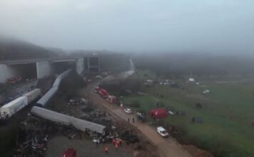 Τέμπη: Αντιδράσεις των συγγενών των θυμάτων για την παρουσία Κυρανάκη στο μνημόσυνο