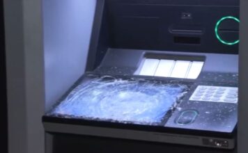 Πατησίων: Φθορές σε κατάστημα & τράπεζες τα ξημερώματα από κουκουλοφόρους