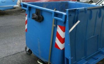 Καρδίτσα: Βρέθηκαν ανθρώπινα οστά σε σακούλα σκουπιδιών έξω από το νοσοκομείο της πόλης