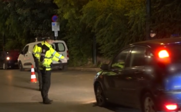 Διαδικτυακές ομάδες με χιλιάδες μέλη ειδοποιούσαν μέσω Viber για αστυνομικούς ελέγχους