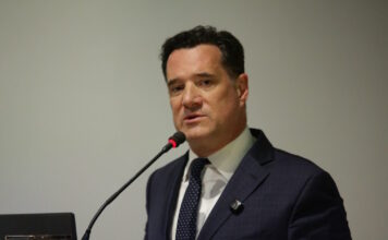 Άδωνις Γεωργιάδης: «Δεν θα μου απαγορεύσει το ΚΚΕ και η ΑΝΤΑΡΣΥΑ να πάω στο νοσοκομείο»