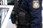 Ιωάννινα: Αστυνομικός δέχθηκε επίθεση από δράστη κατά τη διάρκεια σύλληψης – Τον δάγκωσε και του προκάλεσε σοβαρό τραύμα