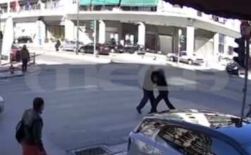 Αχαρνών: Η στιγμή του καβγά για την προτεραιότητα – MEGA ντοκουμέντο