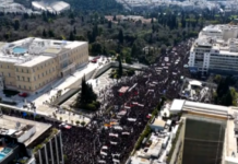 Τρία χρόνια από το δυστύχημα των Τεμπών – Μαζικές συγκεντρώσεις σε όλη τη χώρα