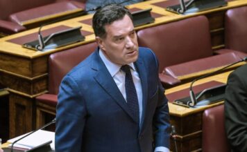 Γεωργιάδης: 13 ώρες αναμονή στα Επείγοντα στον Καναδά, κάτω από 4 ώρες στην Ελλάδα