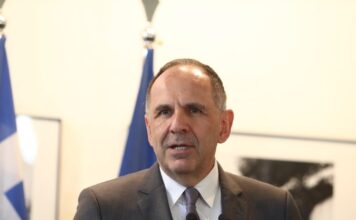 Γεραπετρίτης: «Αν χρειαστεί υπάρχει πλάνο για την ασφαλή απομάκρυνση των Ελλήνων πολιτών