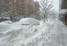 Στο έλεος του χιονιά οι ΗΠΑ – «Παρέλυσε» η Νέα Υόρκη