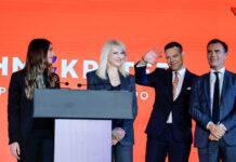 Μαζικές αποχωρήσεις από το κόμμα Κασσελάκη: «Προεδροκεντρικό σχήμα» και «συνέδριο-παρωδία» καταγγέλλουν εκατοντάδες μέλη