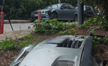 Κολωνάκι: Ζημιές μετά από τροχαίο που προκάλεσε μεθυσμένη τραγουδίστρια