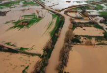 Προβλήματα & πλημμύρες από την κακοκαιρία στη Λήμνο – Στις λάσπες σπίτια & επιχειρήσεις