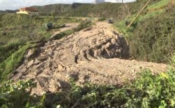 Στο έλεος της κακοκαιρίας η δυτική Ελλάδα – Απέραντες «λίμνες» και εγκλωβισμένοι κάτοικοι